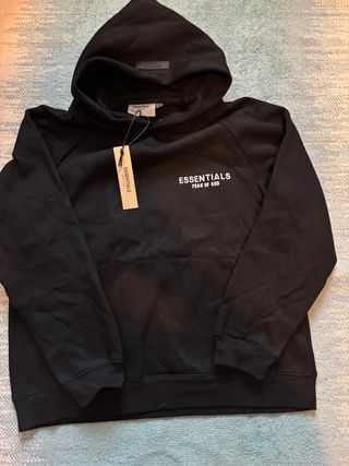 Sudadera ESSENTIALS Negra