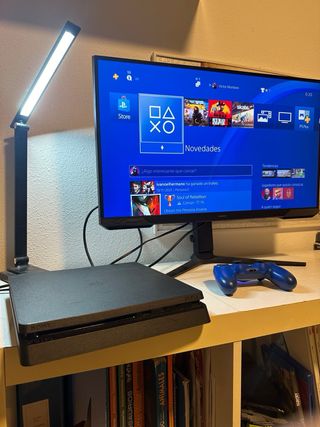 PS4 Slim Nera + Controller + cavi