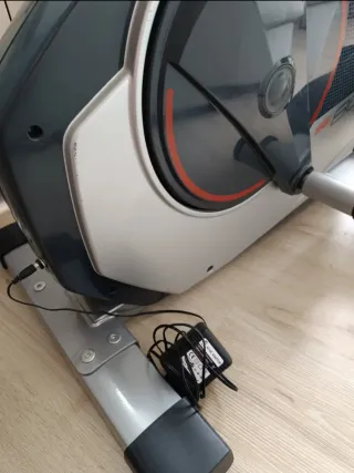 Bicicleta Elíptica Techness SE 800