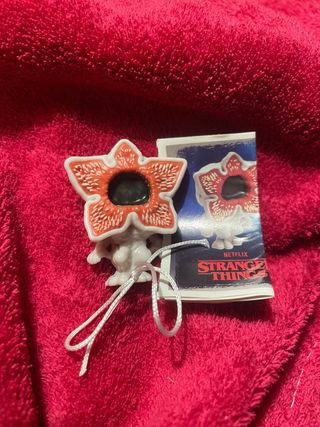 Demogorgon Stranger Things Kinder Joy