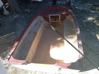 Barca de fibra para pesca