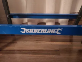 Borriqueta regulable en altura Silverline.