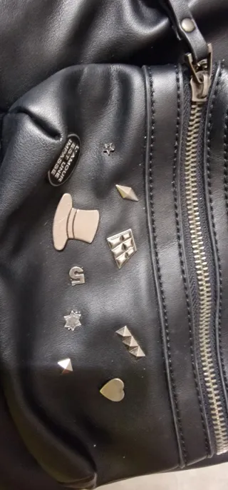 Lotto 2 zainetti neri con borchie