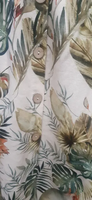 Falda midi estampado tropical Stradivarius