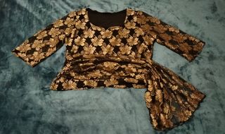 Camiseta Kavana encaje dorado talla 50