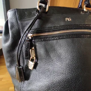 Bolso PG Negro Piel