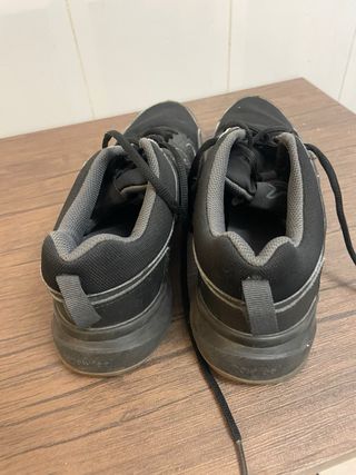 Zapatillas deportivas negras