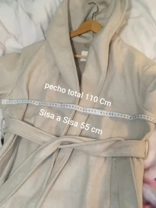 Abrigo Largo con Capucha Stradivarius Talla L