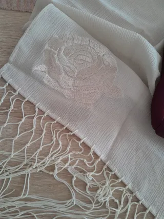 Conjunto evento beige y morado