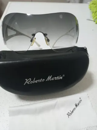 Occhiali da sole Roberto Martin senza graffi