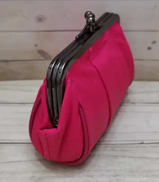 OFERTA. MONEDERO ROSA VINTAGE PIEL UBRIQUE