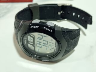 Reloj W Kalenji 200 Negro - Decathlon