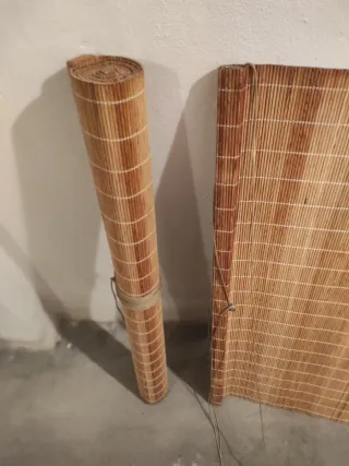 Cortinas de bambú enrollables 1,60x1m 2x20€