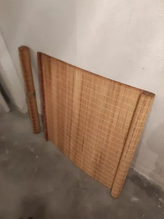 Cortinas de bambú enrollables 1,60x1m 2x20€