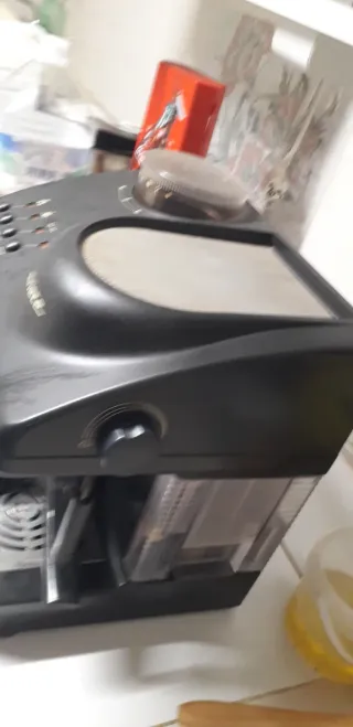 Cafetera Express con Molinillo Ariete