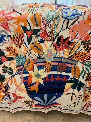 Pañuelo de seda estampado floral