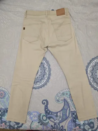 Pantalón de hombre Tiffosi modelo Tyler beige