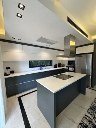 Cocina moderna y reformas generales