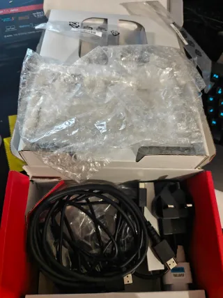 23 giochi + Nintendo Switch OLED Bianca + 256gb