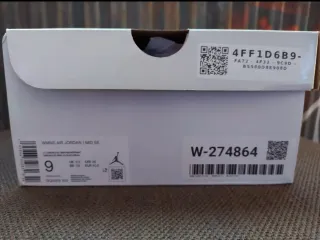 Air Jordan 1 mid 40.5