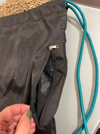 Bolsa deportiva Real Madrid negra y turquesa