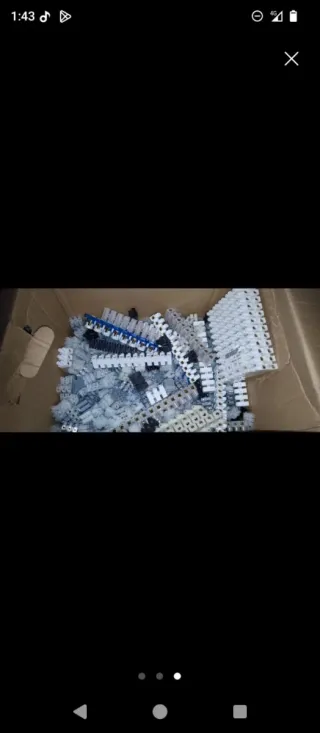 Lote de clemas y bornas surtidas