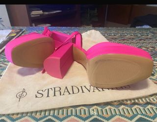 Sandalias Stradivarius Rosa Plataforma Tacón