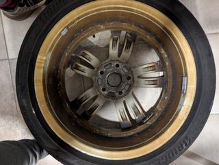Llantas 5 tornillos con neumáticos