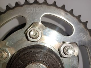 Buje trasero corona Benelli BN 125 de 2024