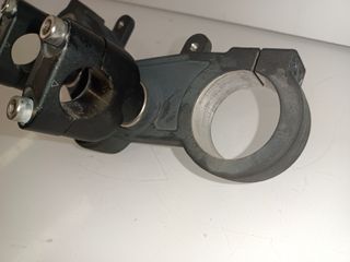 Tija superior torretas Benelli BN 125 de 2024