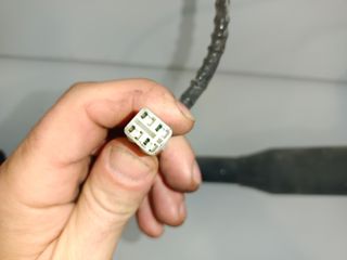 Escape silencioso Benelli BN 125 de 2024