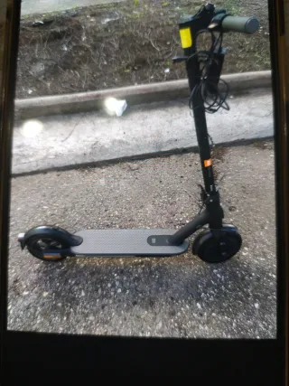 Patinete Eléctrico Xiaomi,con cargador