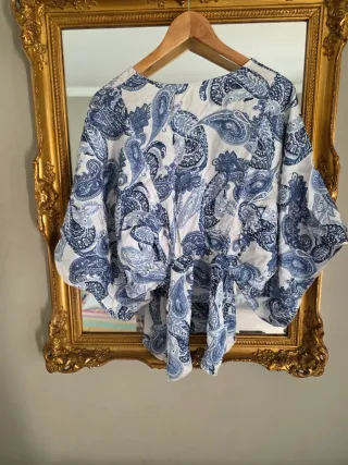 Blusa Retro Paisley T.S a L