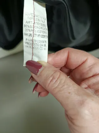 Chaquetón negro pelo corto