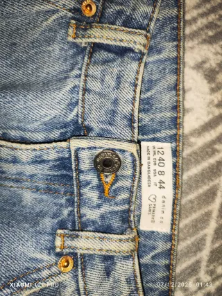 Vaqueros mujer desgastados