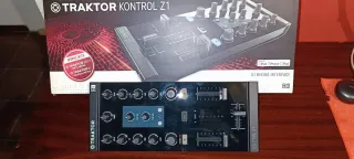 Traktor Kontrol Z1 DJ Mixing Interface