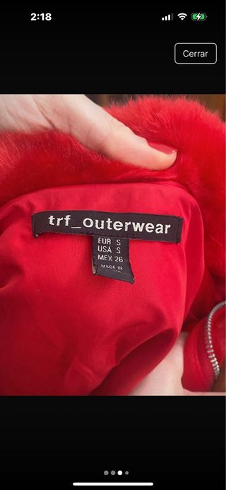 Chaquetón de pelo rojo