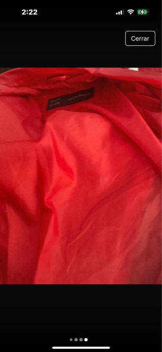 Cazadora roja estilo motero