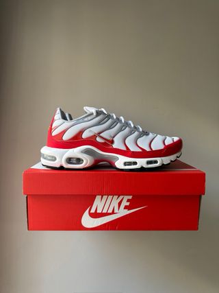 Nike Air Max Plus TN White University Red [45]