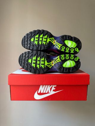 Nike Air Max Plus TN Rebellious Air Fireberry [47]