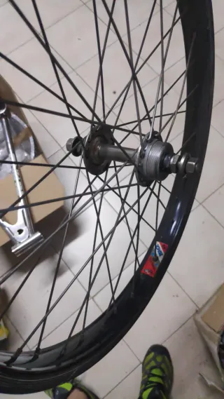 LLANTA AMBROSIO NEGRA BMX