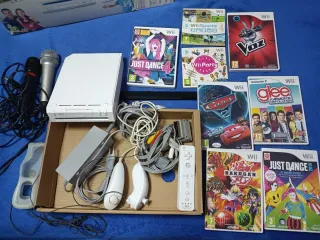 Consola Wii Blanca + 6 Juegos + Accesorios