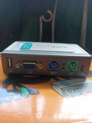 D-Link DKVM-2KU Conmutador KVM 2 Puertos