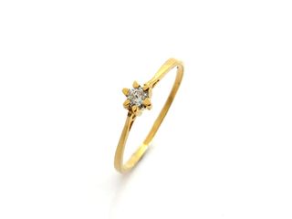 anillo oro 18k con piedra con circonita