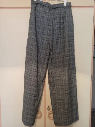 Pantalones anchos Stradivarius
