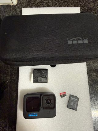 Cámara GoPro 11 Black + Accesorios