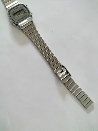 Orologio Casio LA 670 Acciaio Grigio