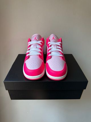 Nike Air Jordan 1 Low Hyper Pink Foam