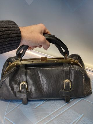 fantástico maletín, bolso, medico, de piel, color negro, vintage
