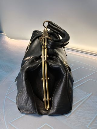 fantástico maletín, bolso, medico, de piel, color negro, vintage